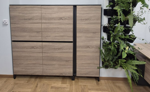 Regał aktowy CRN-GCS6 oraz szafa ubraniowa na wymiar 60 cm, kolor dąb Robson W300