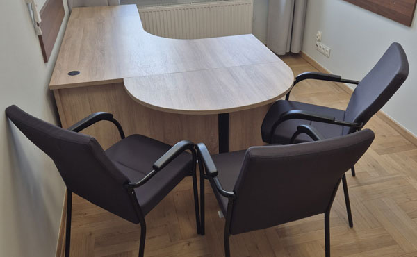 Biurko wg DK-BK-140-KT05 z plecami do ziemi i dostawka DK-DST-15, kolor dąb sonoma D3025 OW